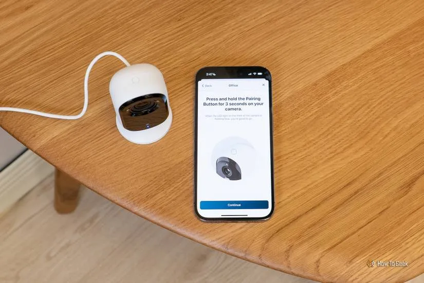 Arlo Essential Indoor Camera image 2